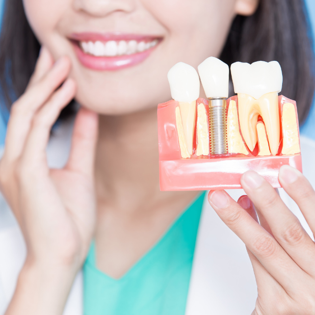 7 Reasons Not To Get Dental Implants and Its Suitable Treatment Alternatives