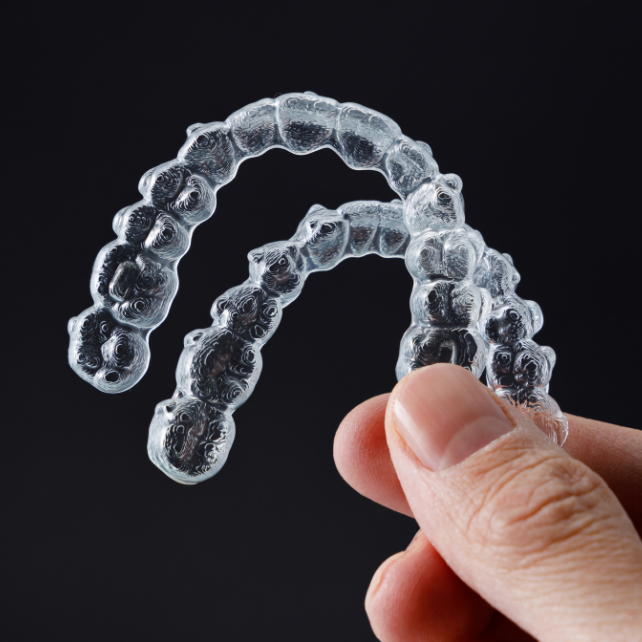 Invisalign vs Zenyum